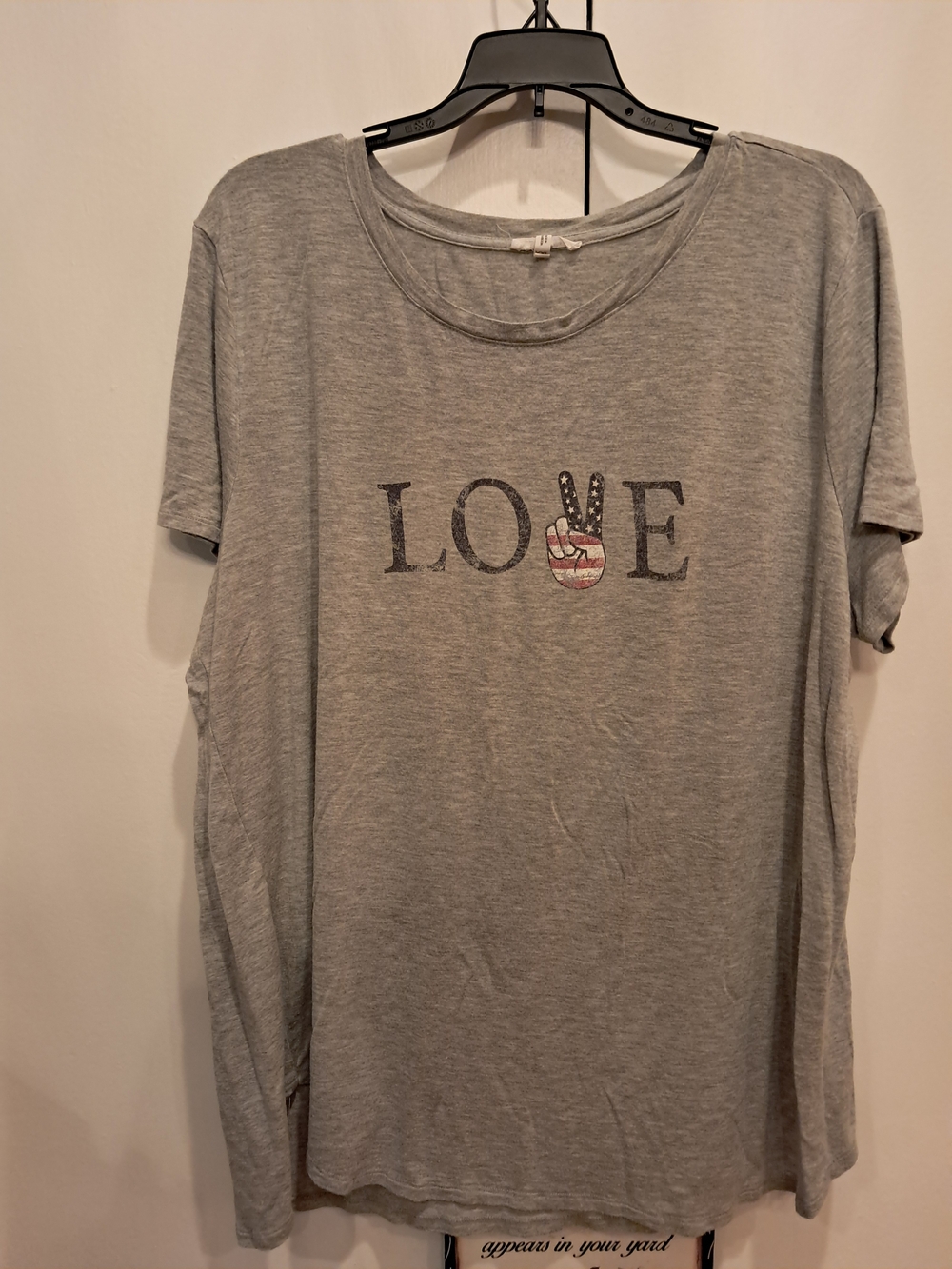 Maurices LOVE Graphic Short Sleeve Tee - Gray